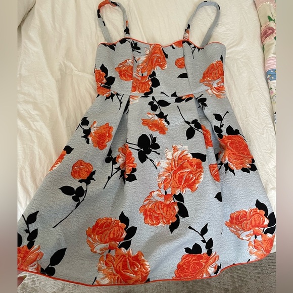 Minkpink Cocktail Dress - Picture 3 of 7